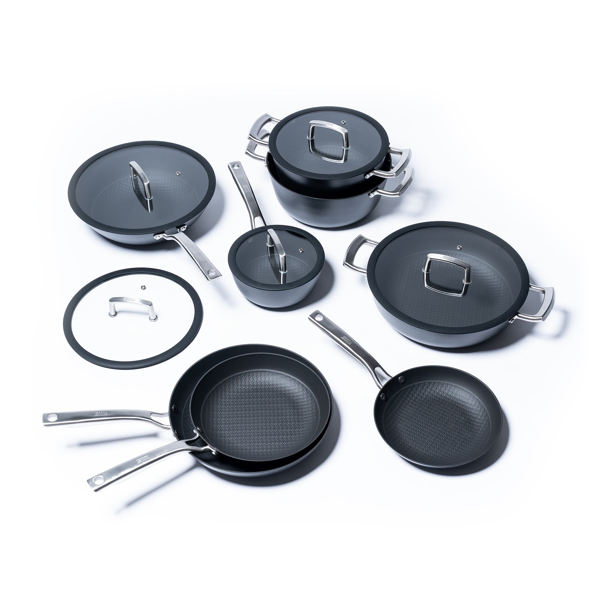 Комплект тънкостенни чугунени съдове за готвене „шедьовър“ - 8 части