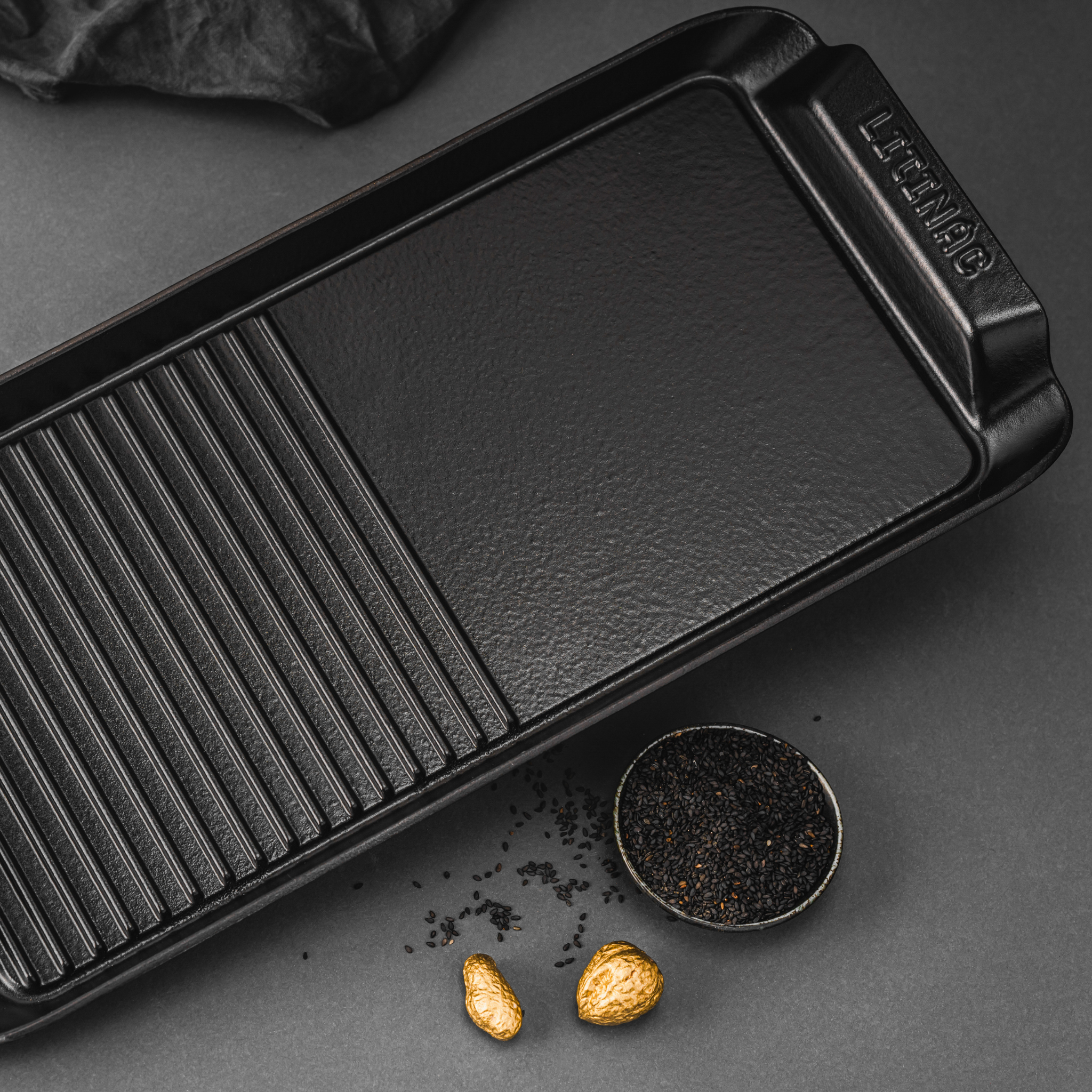 Vysoce kvalitní smaltovaná deska 24 cm pro dlouhotrvající výkon a snadné čištění