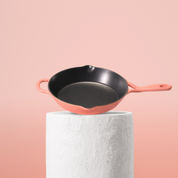 Чугунен тиган с емайлирано покритие