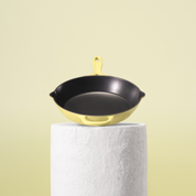 Чугунен тиган с емайлирано покритие