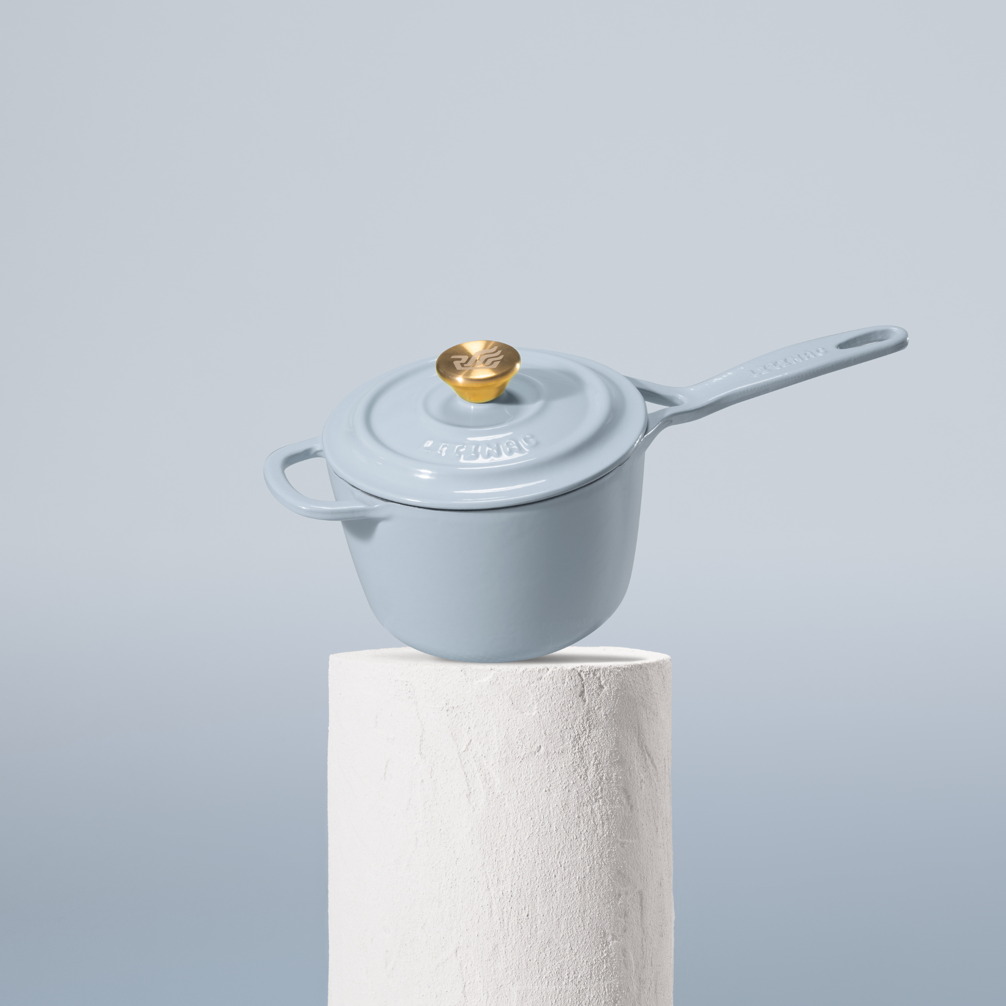 Чугунена касерола с емайлирано покритие