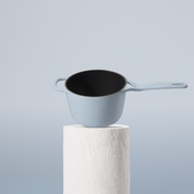 Емайлирана чугунена тенджера