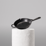 Чугунен тиган с емайлирано покритие