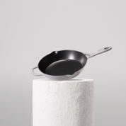 Perlově šedá 24cm