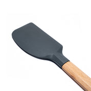 Kuchyňská stěrka HUUUST – kombinace silikonu a dřeva